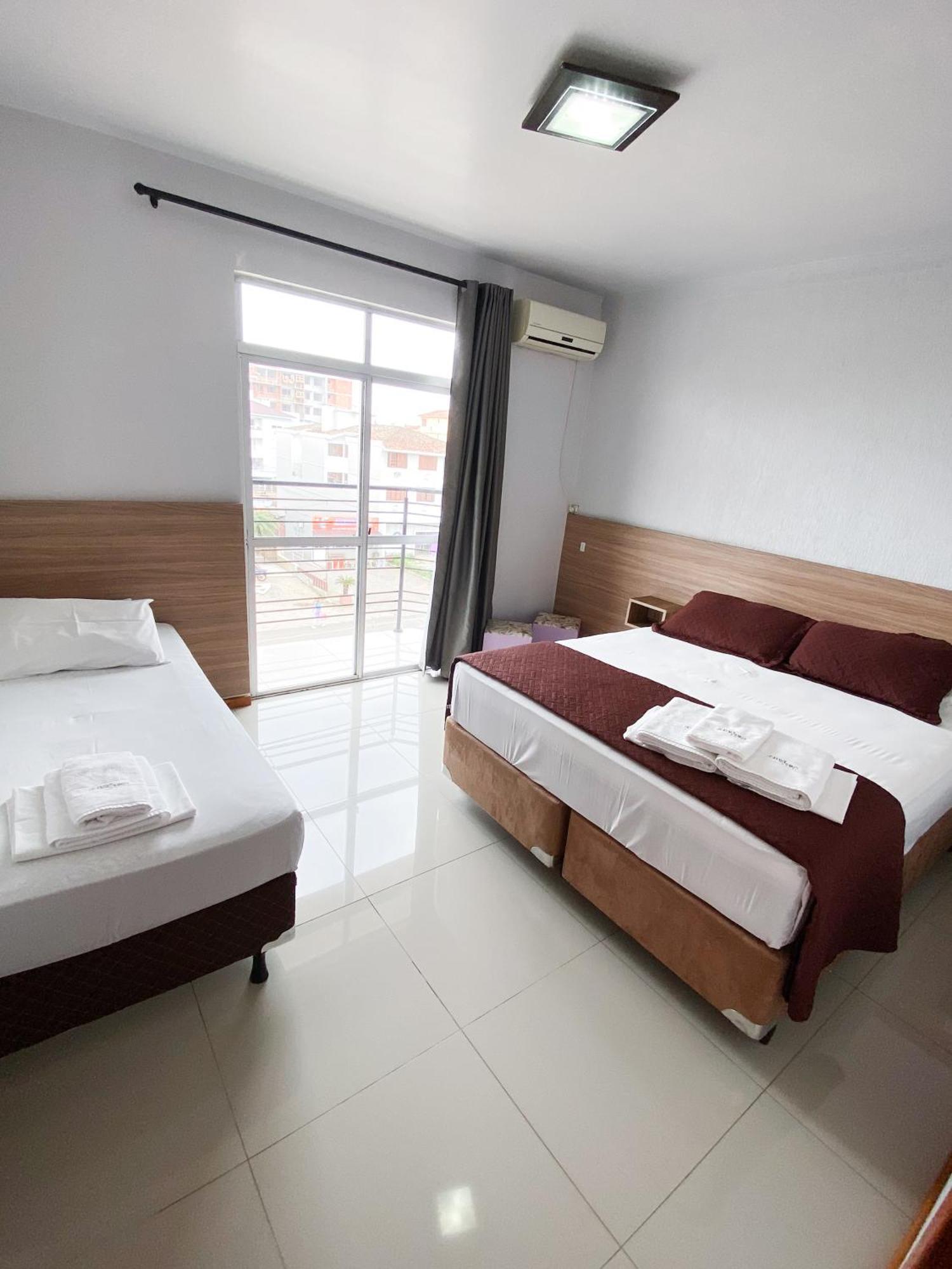 Hotel Chave De Ouro 4*