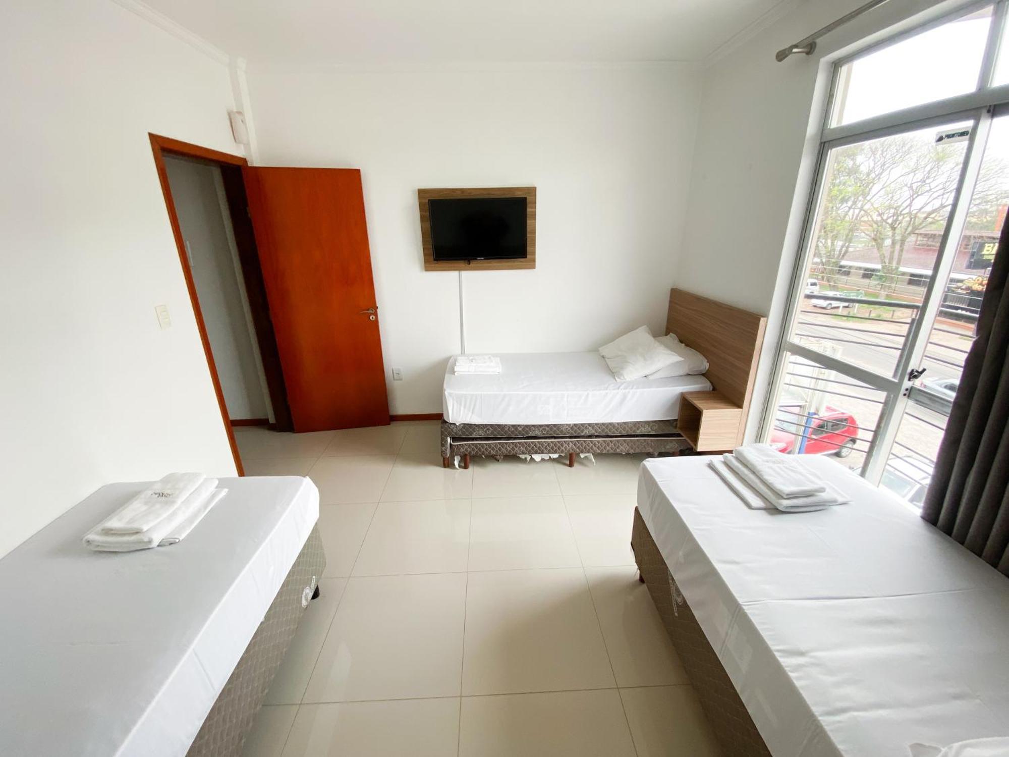 Hotel Chave De Ouro 4*